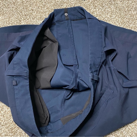 Lululemon Commission Short Relaxed Warpstreme - Picture 11 of 11